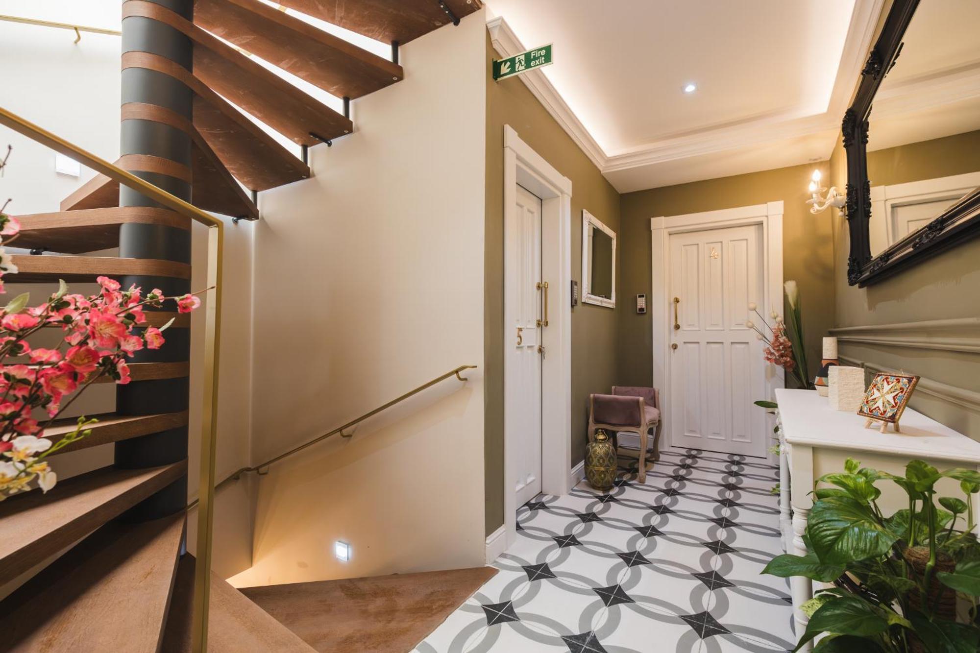Zebbuga The Penthouse Suite 7 Экстерьер фото